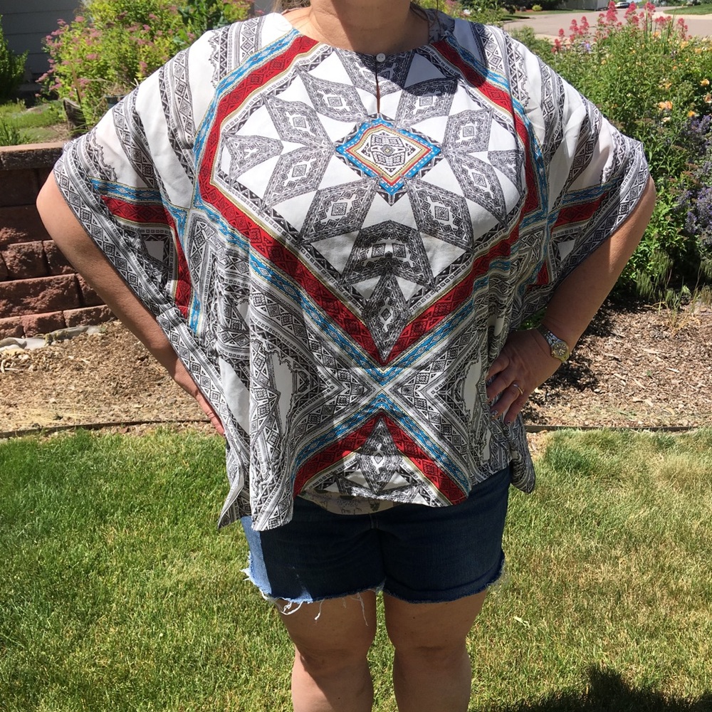 Chico’s Large 2 sheer Poncho